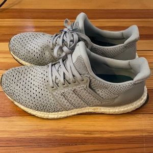 Adidas Ultraboost Clima Cool in grey men’s sz 9.5